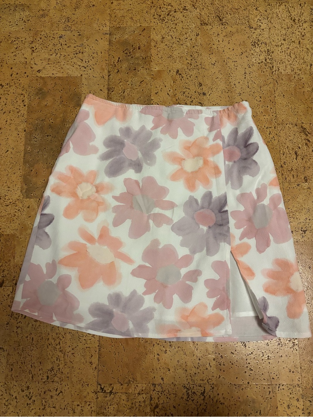 Aritzia Sunday Best White Mini Skirt Size: 00